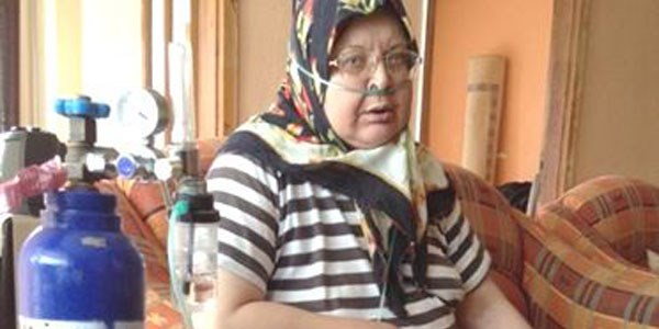 Edremit'te mahalleli Gülşen Ana için ağlıyor