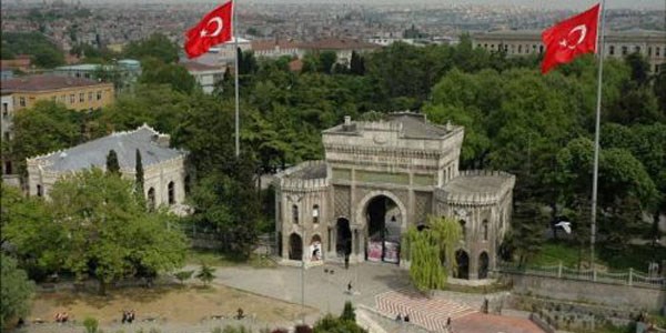 stanbul niversitesi, 4 ilden daha kalabalk