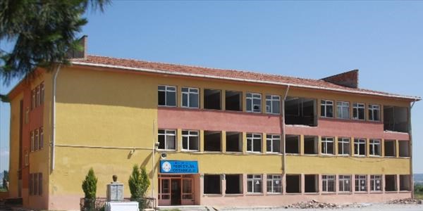 İlköğretim okulunda güçlendirme çalışması