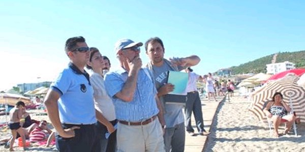 Sarmsakl Plaj'nda mavi bayrak denetimi