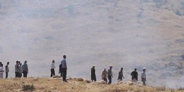 Manastır'ın çevresindeki anız yangını korkuttu