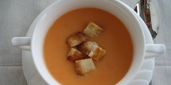 İftarda bir bardak su, bir kase çorba içip 20 dakika bekleyin