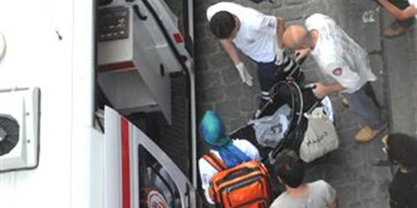 Biri bebek 3 çocuk gazdan etkilenip hastaneye kaldırıldı