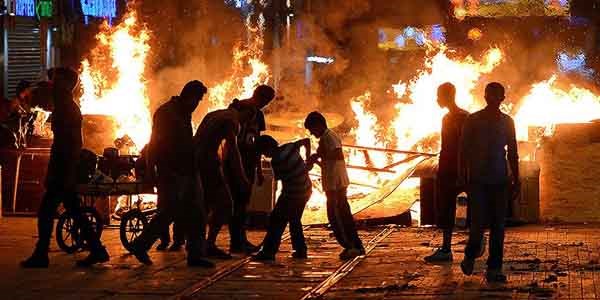 Gezi Parkı protestolarında 50 gözaltı