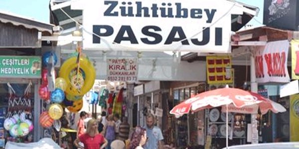 Emekli öğretmen işyerinde ölü bulundu