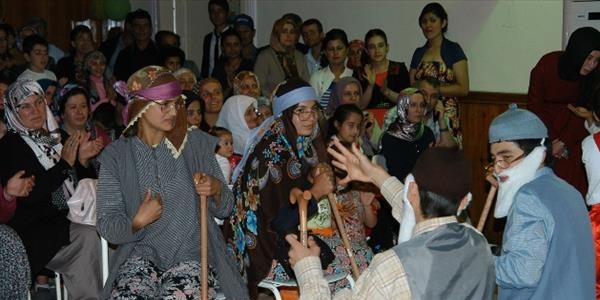 Özel öğrenciler izleyenlerden tam not aldı