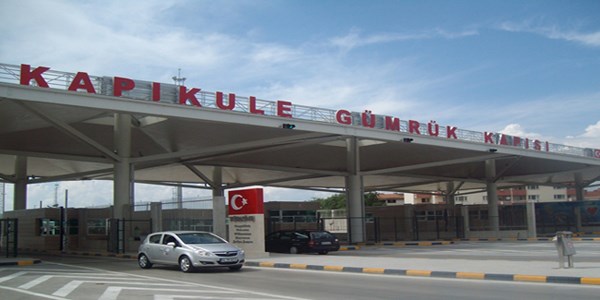 Gümrüklerdeki işlemlerde 'ilk bir dakika' hızı