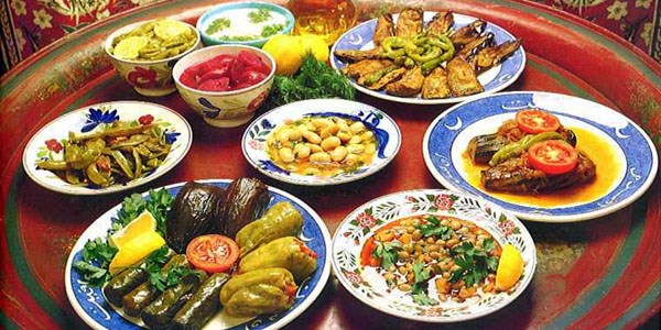 Kronik hastalıkları olanlar beslenmelerine dikkat etmeli