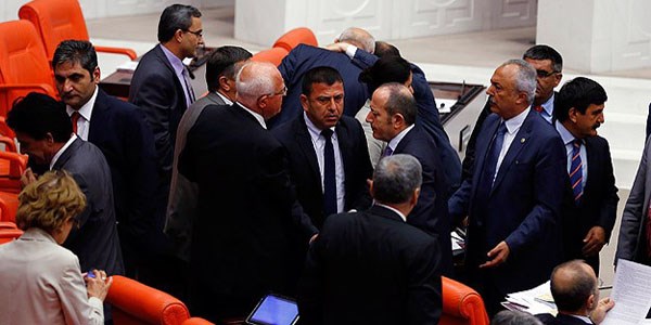 Şehirlere 'Mimari Estetik Komisyonu' kurulacak
