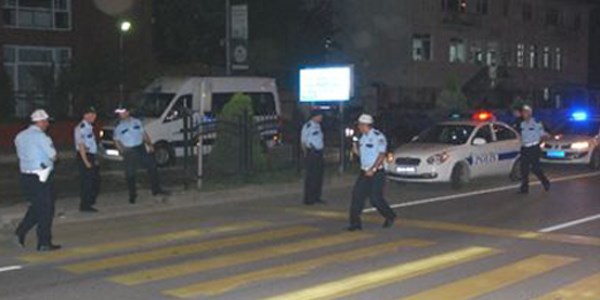 Ramazan davulcusuna araba çarptı