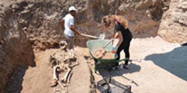 Sinop'ta toplu mezarlar bulundu
