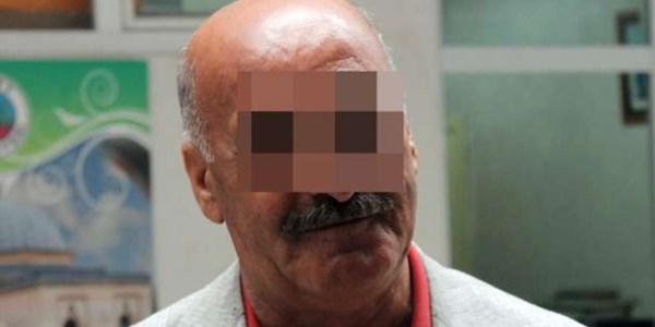 Tacizci başkan ihraç edildi
