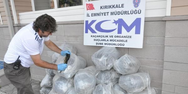 160 kilo esrara 2 tutuklama