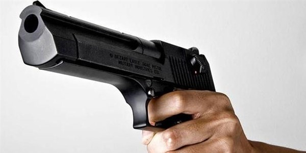 İki aile arasında silahlı kavga: 8 ölü