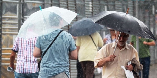 Meteorolojik yağış ve fırtına uyarısı