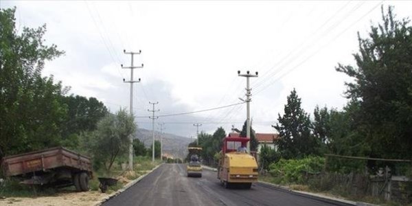 Seben'de asfaltlama çalışmaları sürüyor