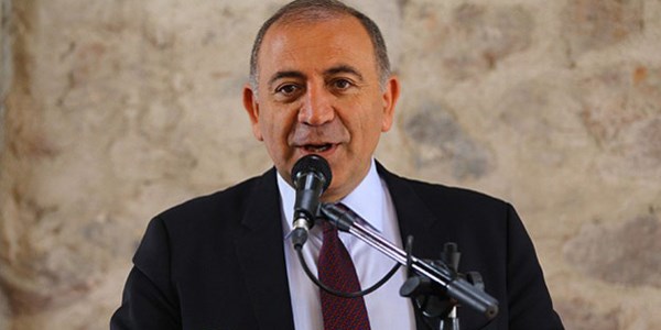 CHP benzin zammını yargıya taşıdı