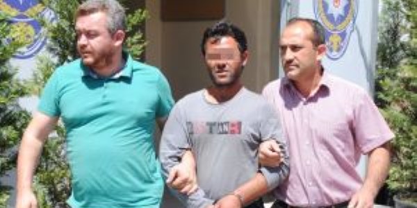 Erkek çocuğu cinsel tacize 3 yıl hapis cezası