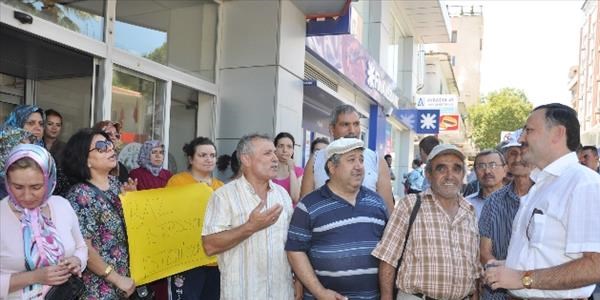 Baz istasyonu mücadelesini mahalleli kazandı