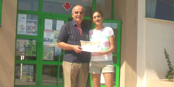 Burhaniye'nin ilk bayan atletizm antrenörü
