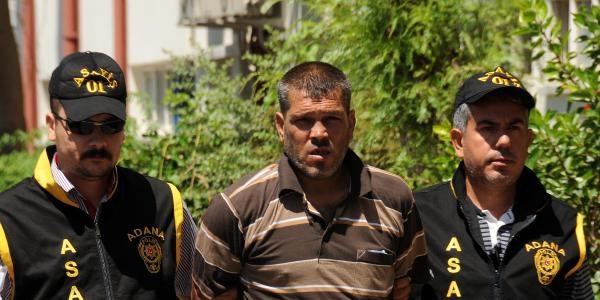 Eşi ve komşusunu öldüren cinayet şüphelisi: Dedikodulara dayanamadım