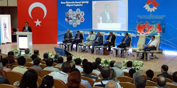 Kamu-üniversite-sanayi 2023 için buluştu