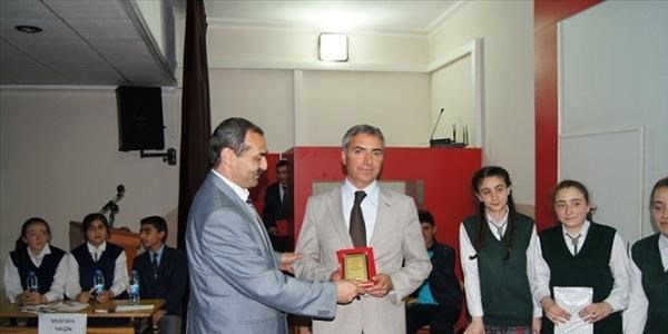 Kars'ın örnek okulu Halime Arslan Yıldız oldu