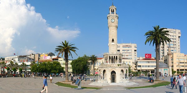 'İzmir, Türkiye'nin en yaşanabilir kenti'
