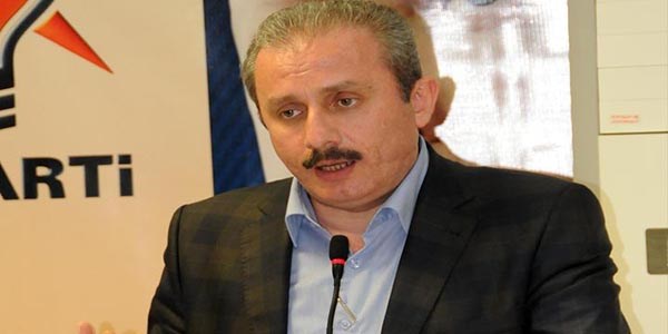 Anayasa referandumu için tarih verdi
