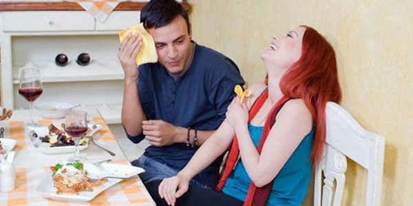 Kadınlar, komik erkekleri gerçekten çekici buluyor