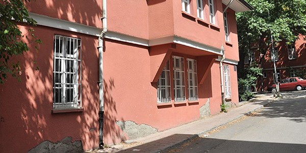Devlet Mahallesi lojmanları kentsel dönüşüme giriyor