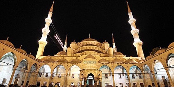 Camiler Kadir Gecesi'nde sabaha kadar açık olacak