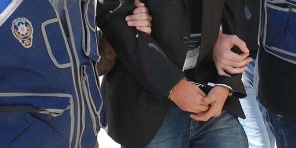 Uzman çavuş askeri sınav sorularını satmış!