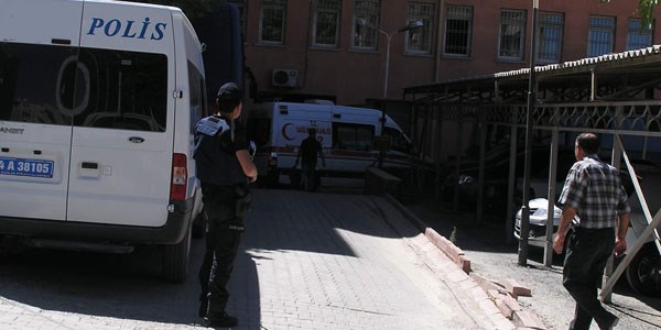 Kriz geçiren mahkumu 112 teskin etti