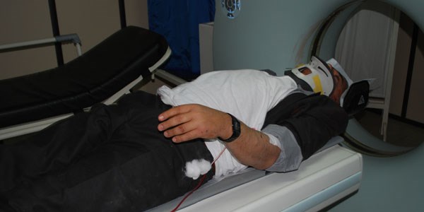 Otostopla bindiği araç mezarı oldu