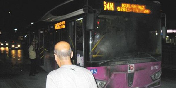 Okmeydanı'ndaki yasadışı gösteriye polis müdahale etti