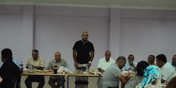 Tuzluca Belediyesinden belediye personeline iftar yemeği