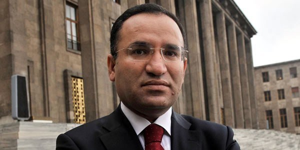 Ortaöğrenimi yurt dışında tamamlayanlardan üniversite harcı alınmayacak