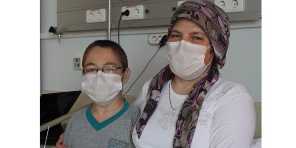 13 yıllık deniz hasreti, annesinin verdiği böbrekle bitiyor