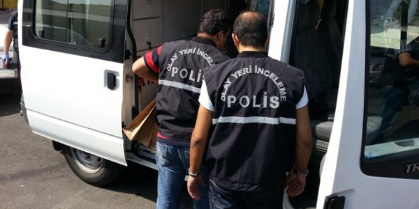 Çöp torbasından bomba çıktı