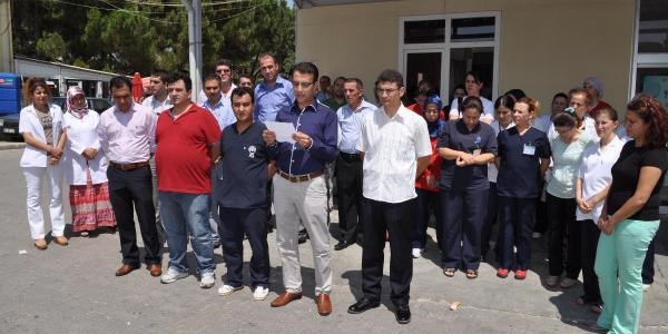 Doktoru bıçakla kovalamaya kınama