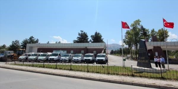 Doğu'nun en bakımlı ve modern mezarlığı...