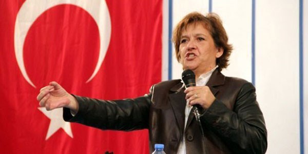 Birgül Ayman Güler İzmir'i yönetmeye talip oldu