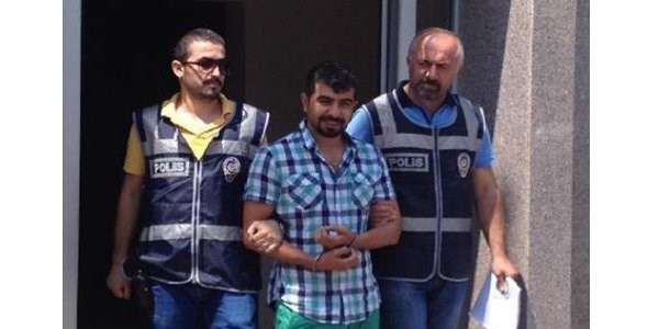 Uyanık öğretmen dolandırıcıyı yakalattı
