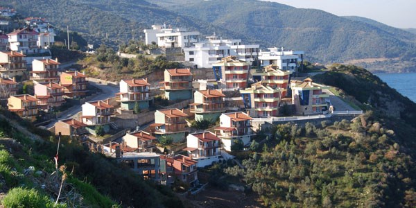 Deprem öncesi yapılan binalar büyük 'risk' taşıyor
