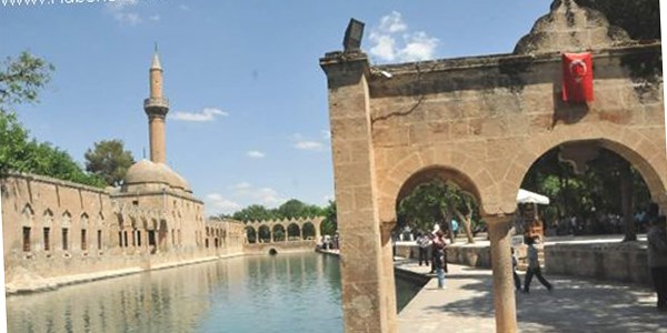 Aşırı sıcaklar Balıklıgöl'ü sessiz bıraktı