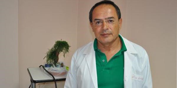 Darp edilen hekime meslektaşlarından destek