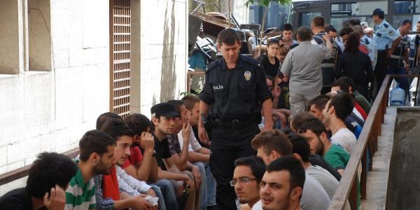 Gezi olaylarnda gzaltna alnan 55 kiiye dava