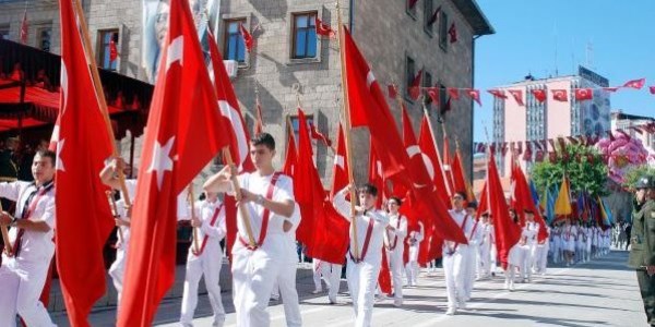 Akdeniz'de 'Zafer' cokusu