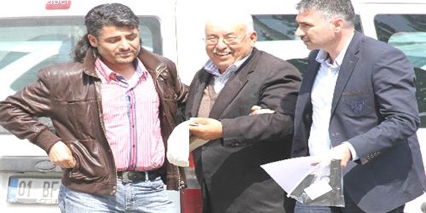 İki kişiyi öldürdü, duruşmada